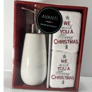 Avanti 3 Piece Gift Set 1 Porcelain Lotion Pump 2 Finger Towels Christmas New